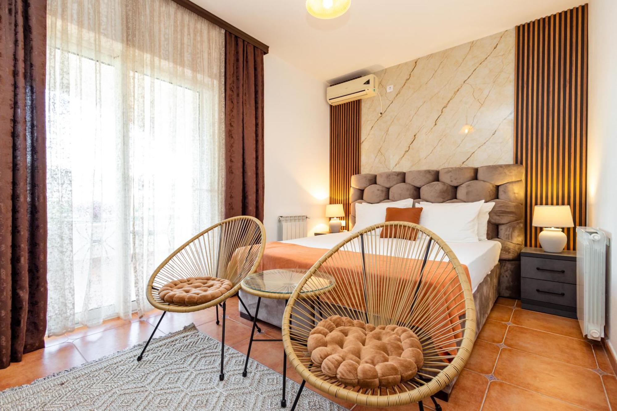 Apartments Gucci Ulcinj Exterior photo